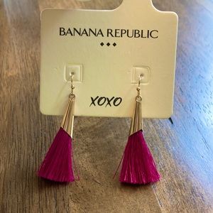 Banana Republic earrings - NEW never worn